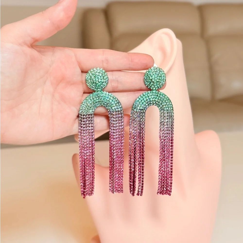 ⚜️ Elegant Spring Pink and Green Ombre Earrings